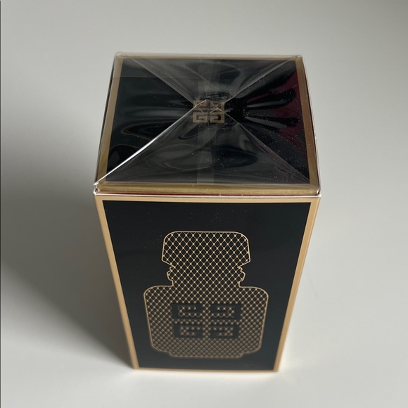 Givenchy L'Interdit - Picture 3 of 7
